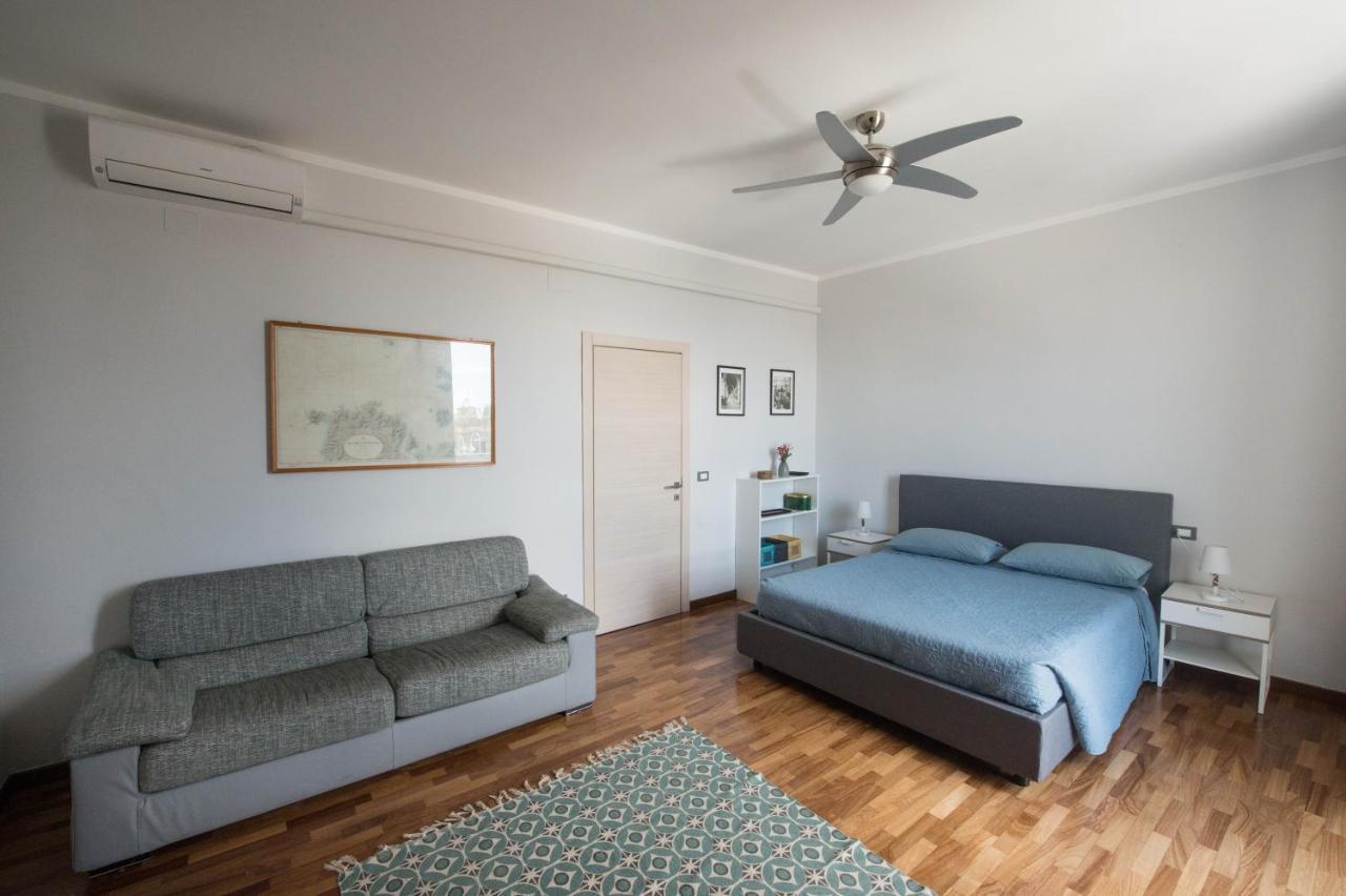 Casa Sottoripa * Genoa